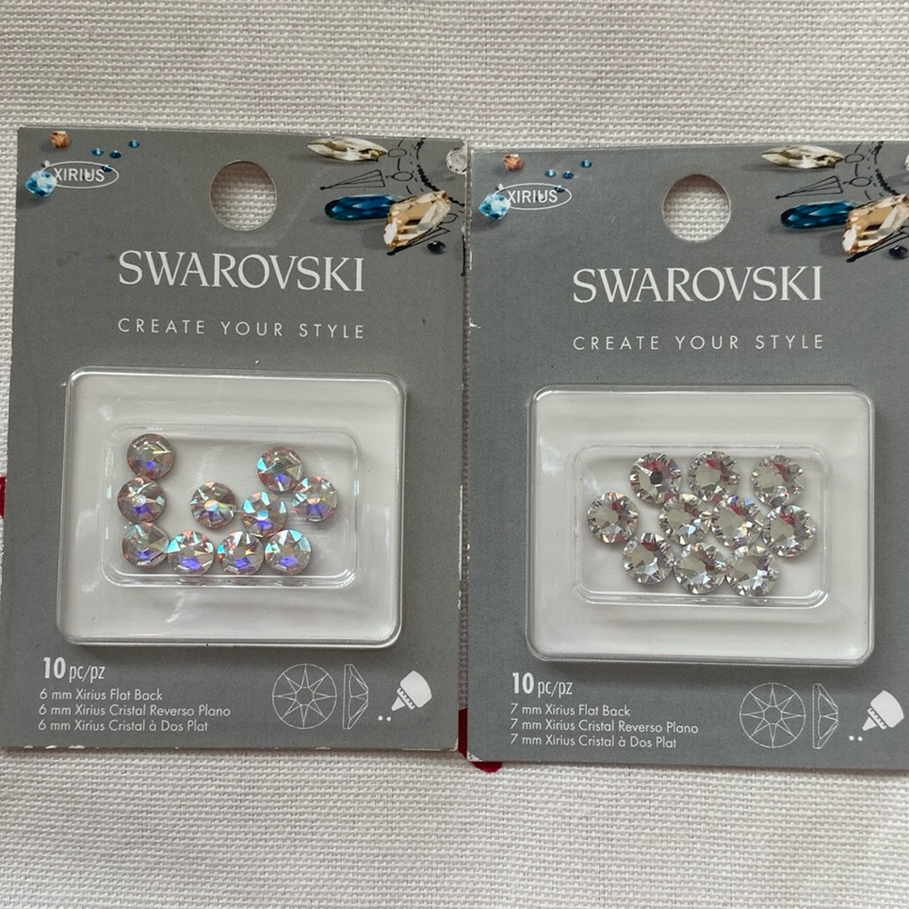 Swarovski crystals - Picture 2 of 6